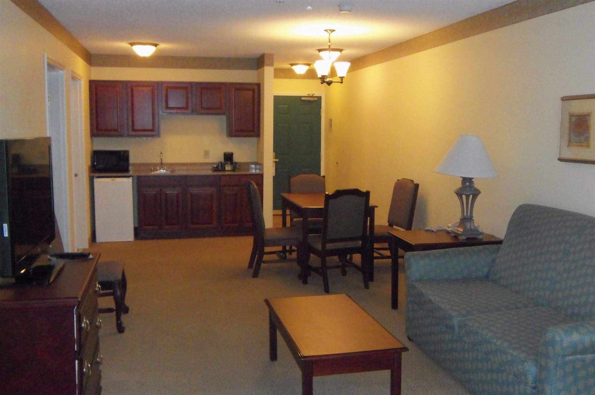 Town & Country Inn And Suites Quincy Exterior foto